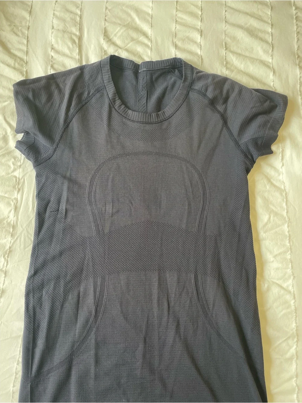 Lululemon Swiftly Tech Short Sleeve